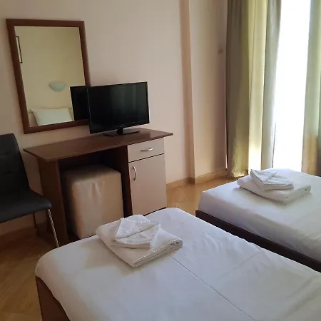2 Bedroom Apartment In Central Sunny Beach Pool サニービーチ